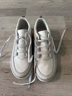 Women’s Sorel Out N’ About sneakers